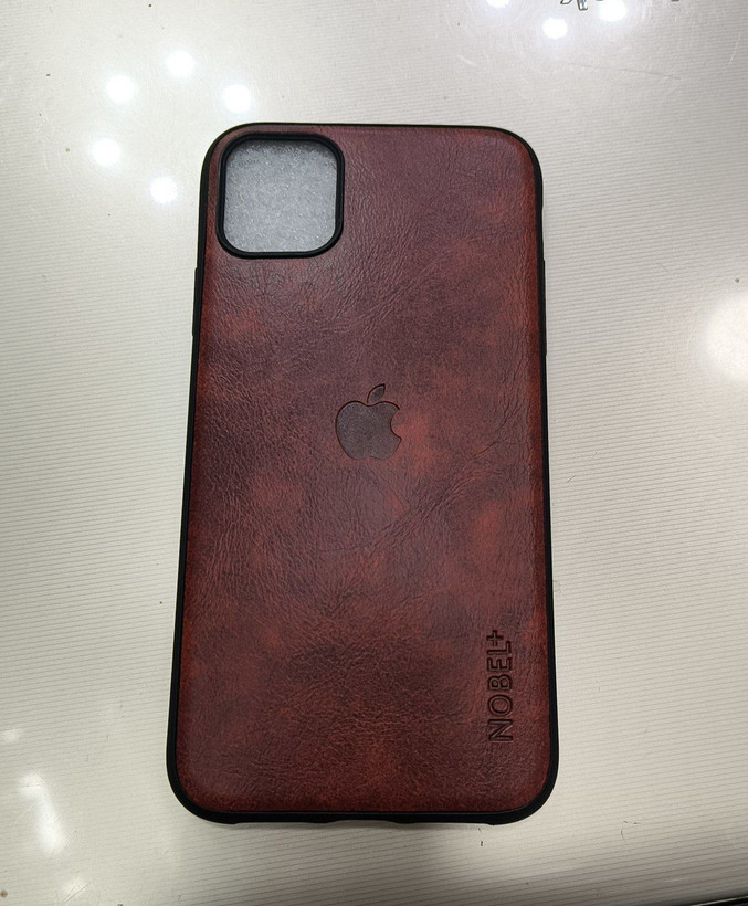 گارد پشت چرم iphone 11 نرمال